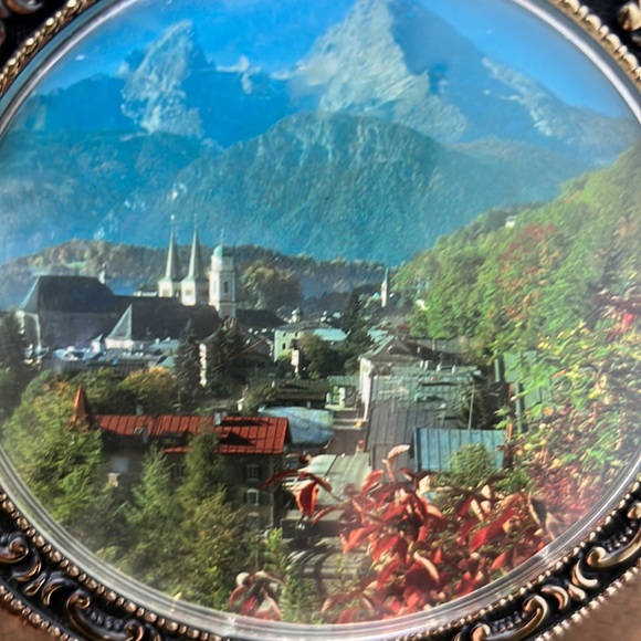 Vintage wooden key shaped wall hanging thermometer Swiss Alps scenery - Picture 3 of 16